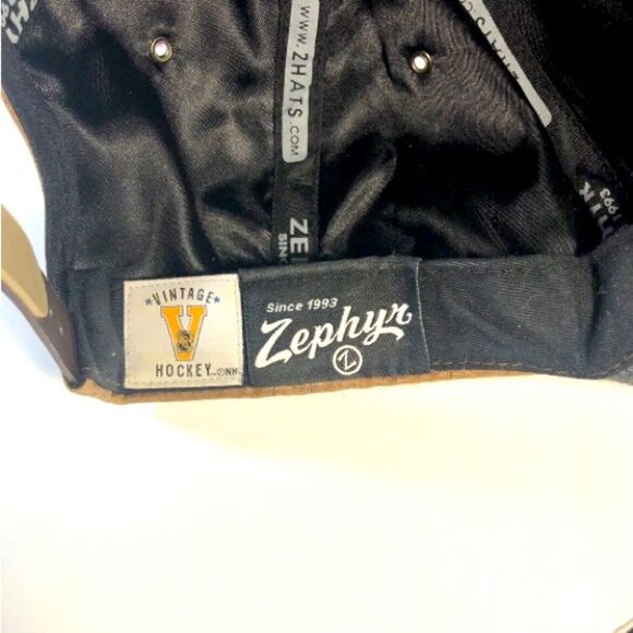 Vintage NHL- Hockey-Los Angels KINGS Faux Leather Cap by Zephyr - Picture 6 of 7